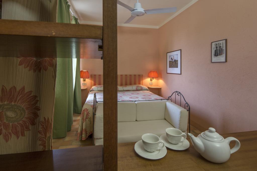 Agriturismo Il Torrione Pinerolo Oda fotoğraf